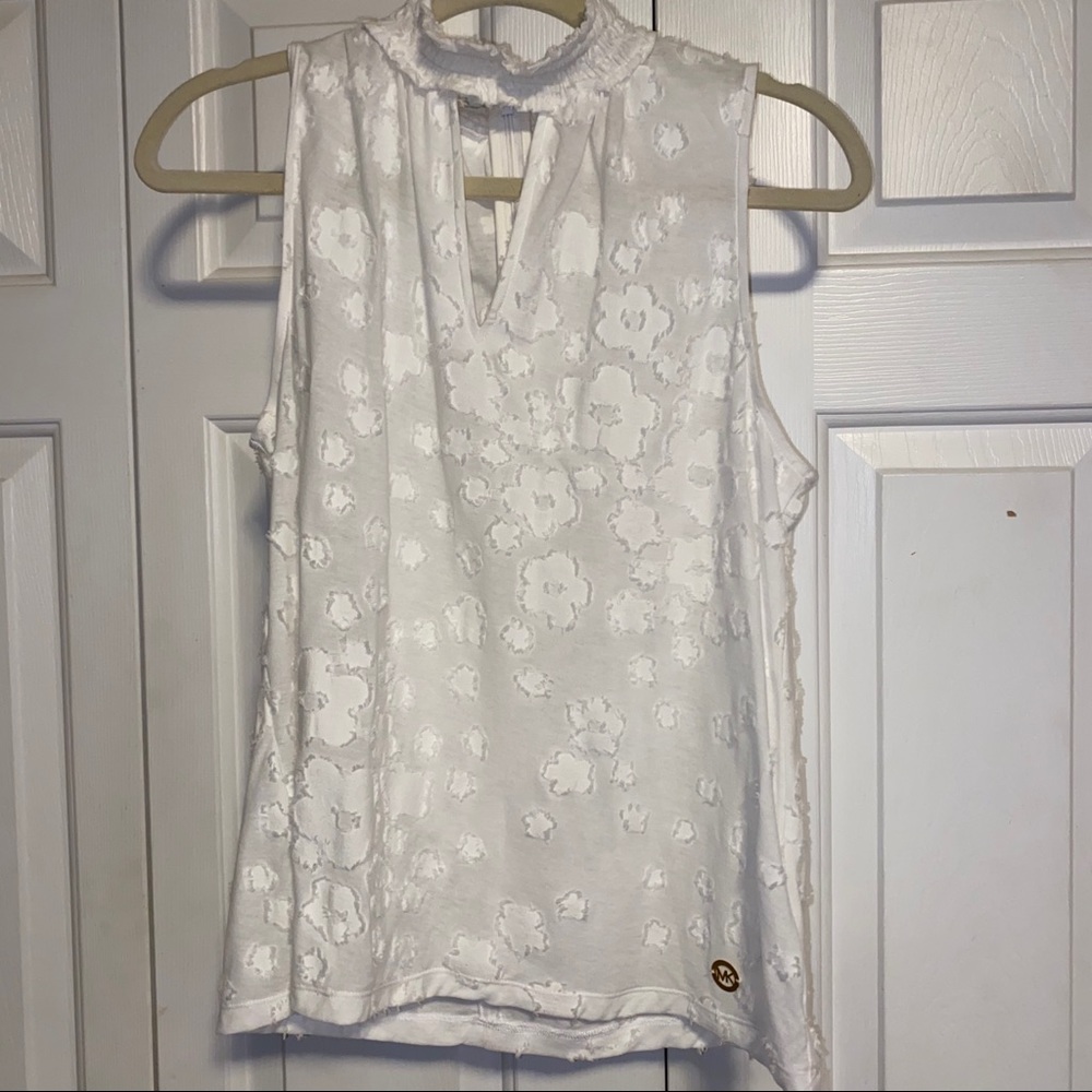 Michael Kors Sleeveless Keyhole Top